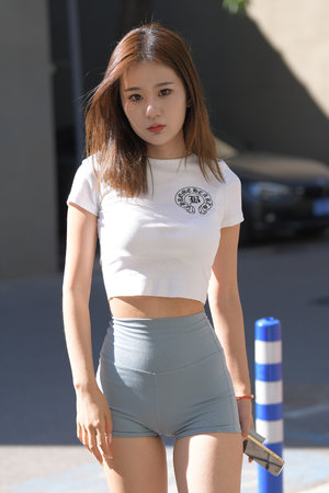 免费泳装美女欣赏